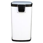 Product out of Package - Back, Center	C7C0